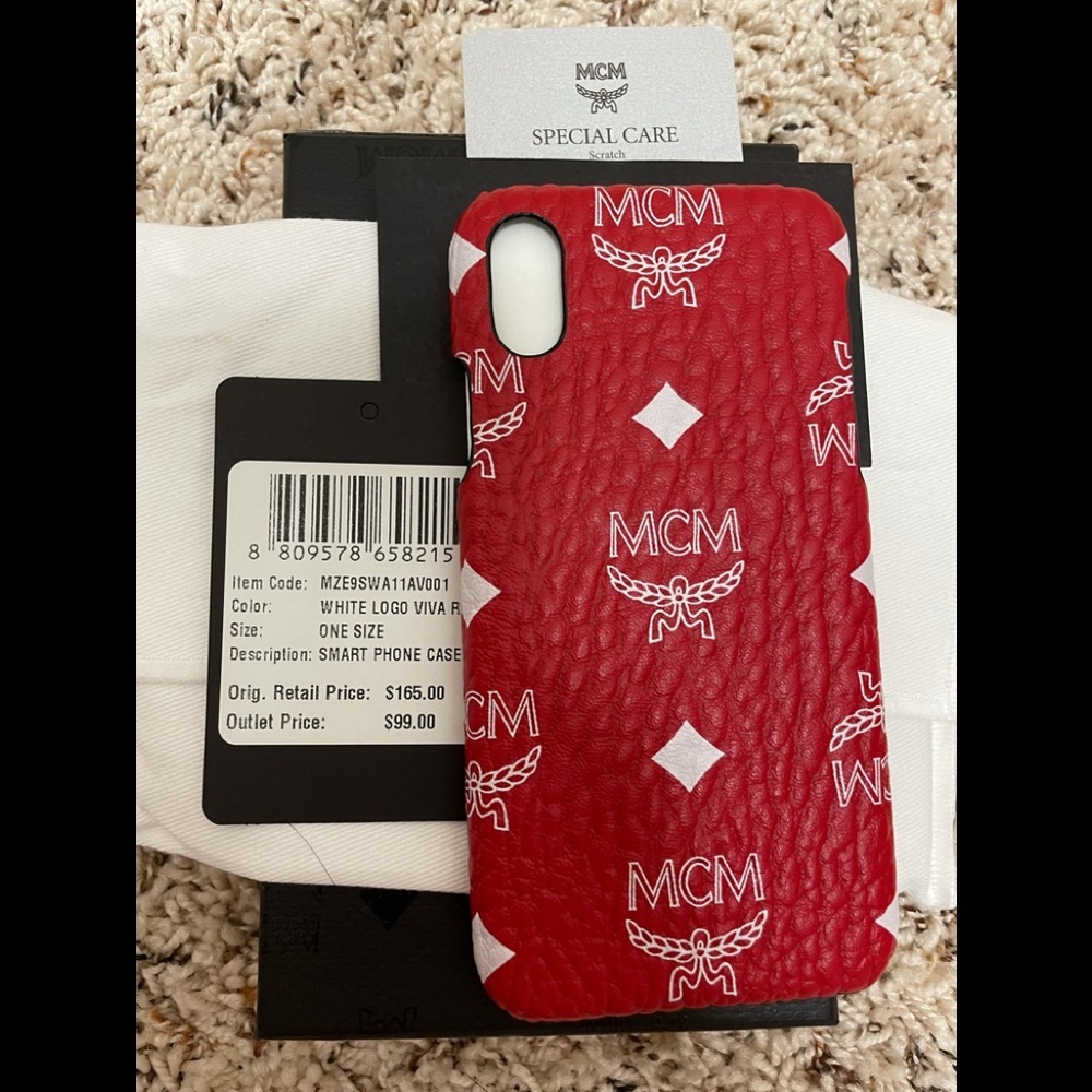 🆕❤️🤍MCM Visetos iPhone X/XS case🤍❤️🆕